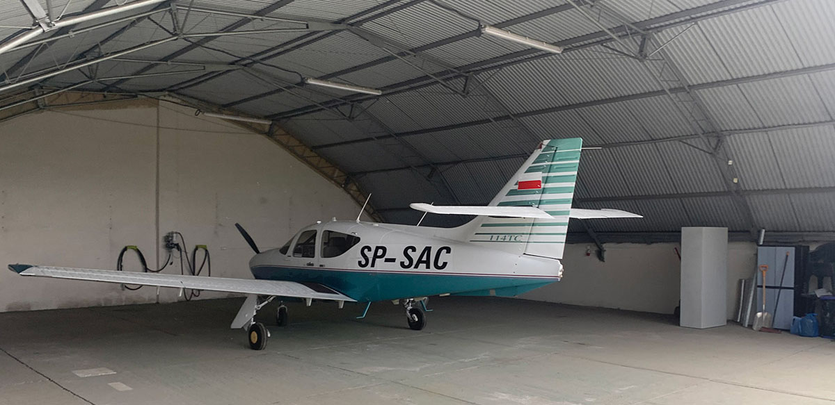 Rockwell Commander 114 TC